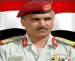 المفتش العام :  الجيش الوطني سيظل حامي الوطن وقرارات وشائعات الحوثي تؤكد قرب زواله 